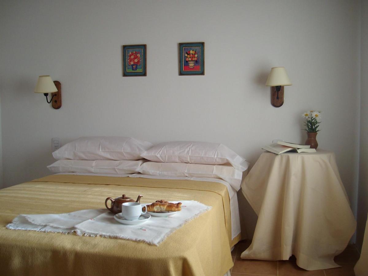 Bed and Breakfast La Soleada à Mina Clavero Chambre photo